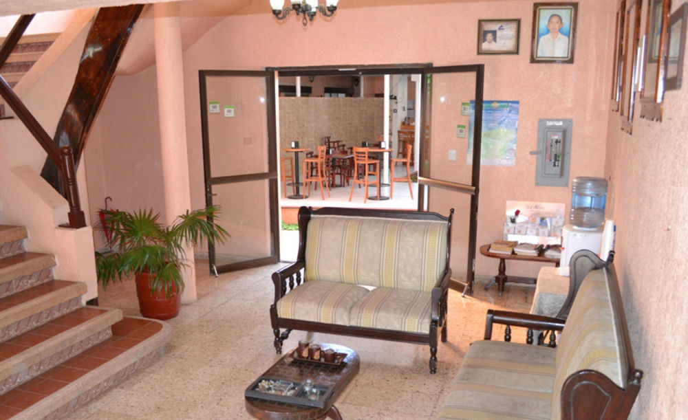 Hotel Plaza Yucatan Ticul Exterior photo
